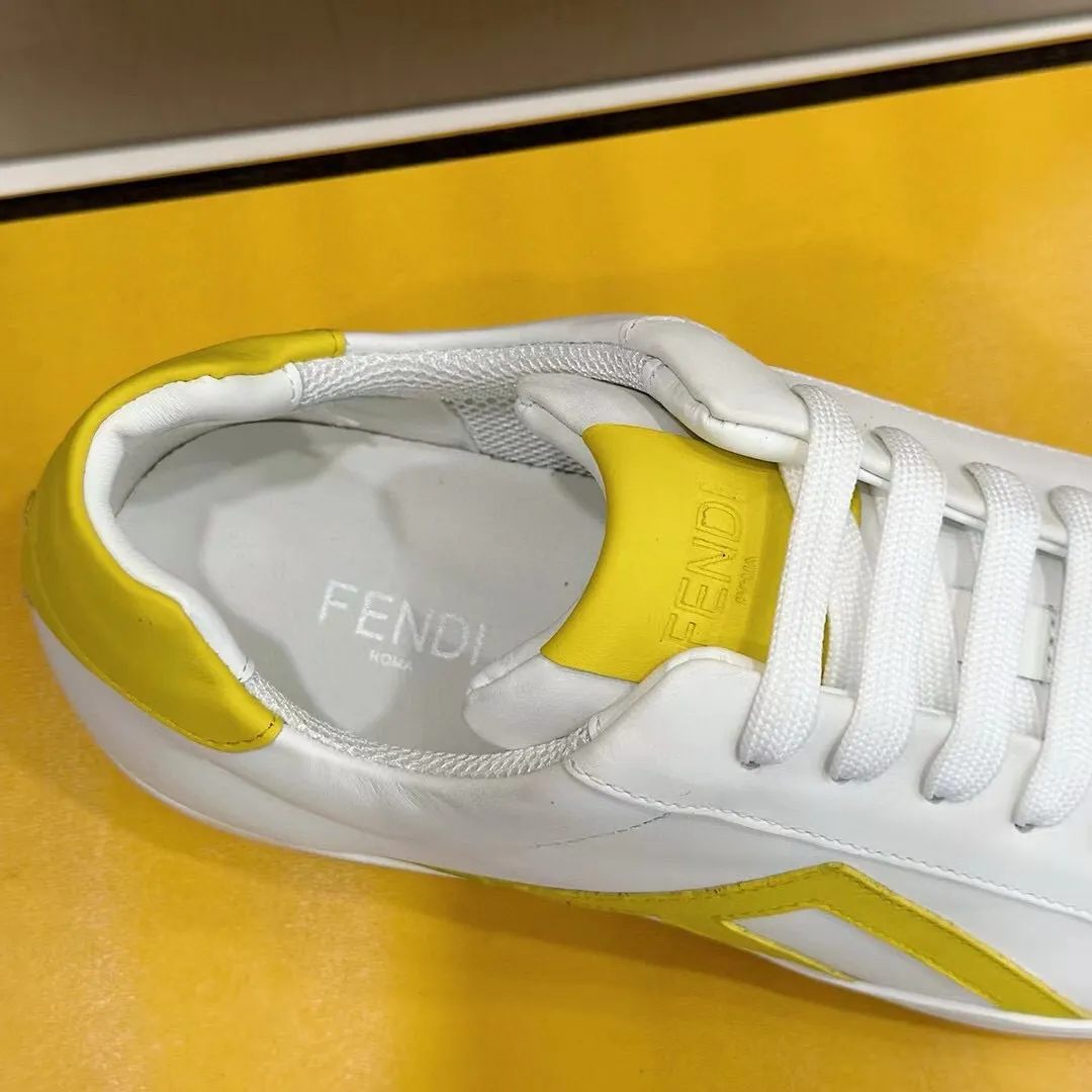 Factory price: 380💰 Fendi men's sports shoes - top version. In the corner, there is no limit to expression, highlighting the FF element cowhide to highlight personality, walking well! The shoe mouth is embossed with brand letters with a cowhide label. Cowhide upper + cowhide stitching mesh lining + T men's men's shoes 💰U outsole Size: 38-44, (customized at 45)